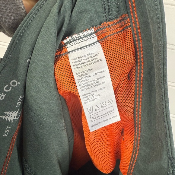 G.H Bass & Co. men’s green lightweight outdoor hiking shorts. Size 32X10.5” - Picture 5 of 6